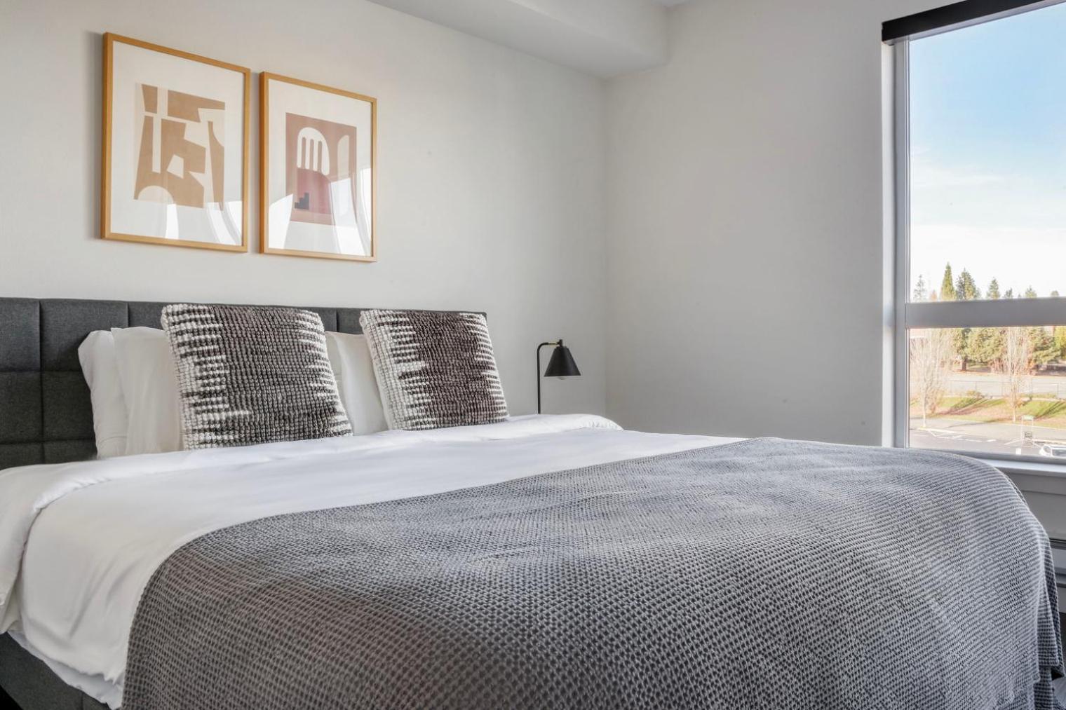 Ballard 1br W Lounge Nr Restaurants Bars Sea-646 * Seattle